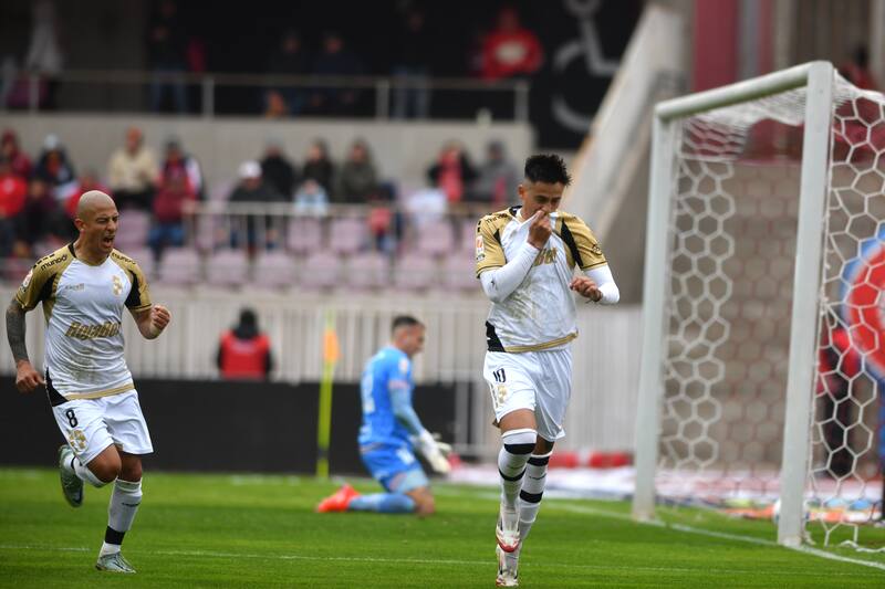 por el Campeonato Nacional. Foto: Aton