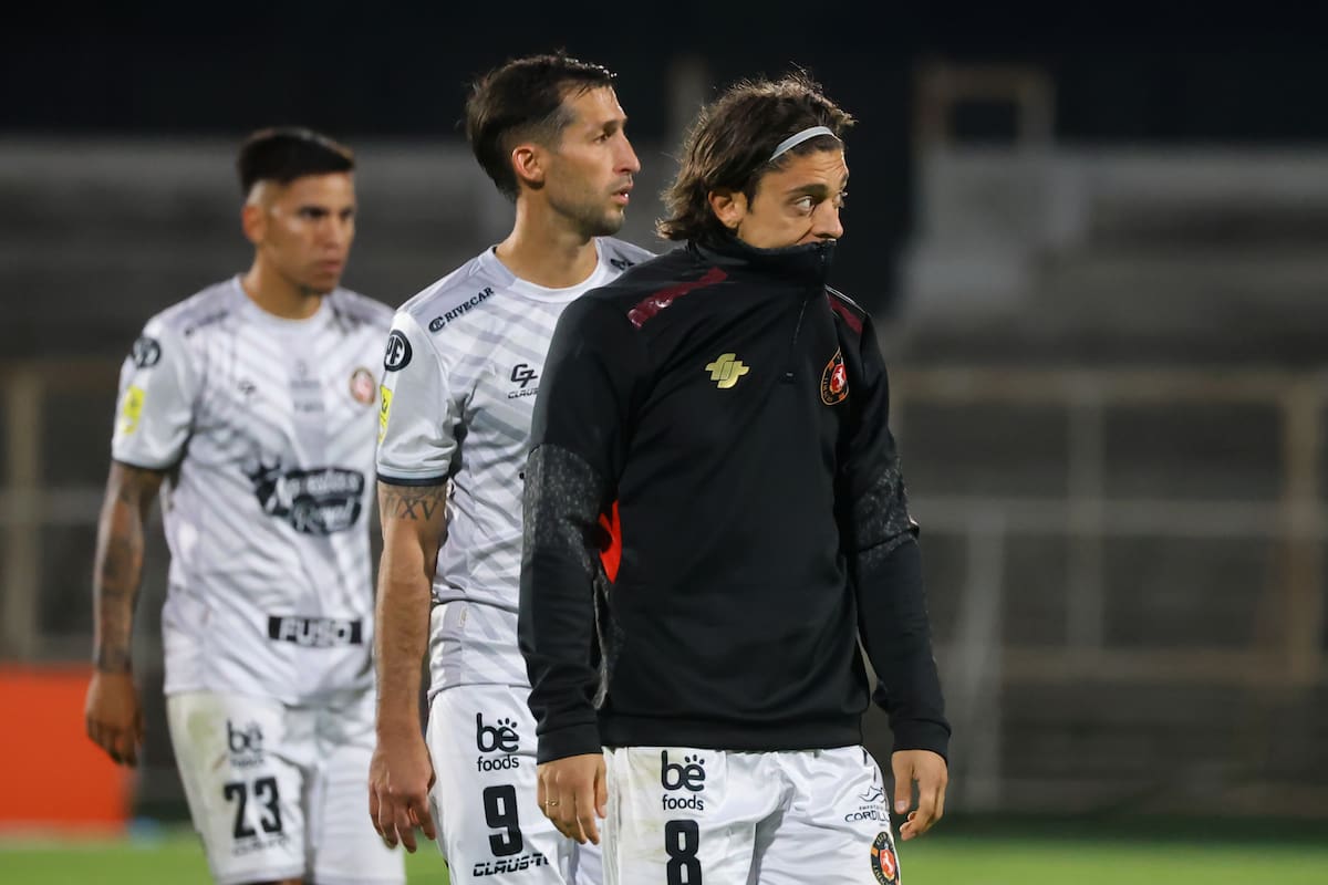 Ramón Martínez sufrió una lamentable lesión de ligamento cruzado. Foto: Aton.