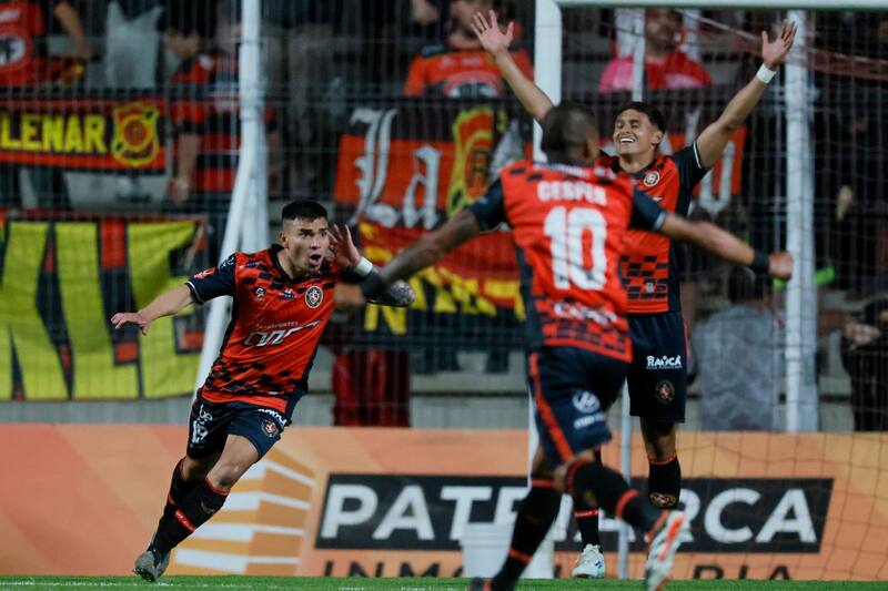 tiene la primera opción de subir a la máxima categoría del fútbol chileno. Foto: Agencia Aton.