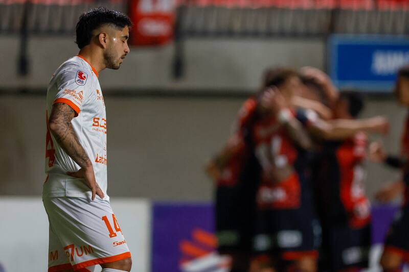 Los Mineros cayeron inapelablemente y quedaron fuera de Copa Chile. /Photosport