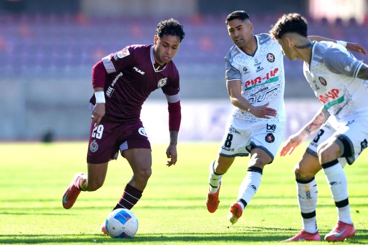 quieren evitar la maldición de Nicolás Córdova: ganar la Copa Chile y descender en el Campeonato Nacional. Foto: Aton.