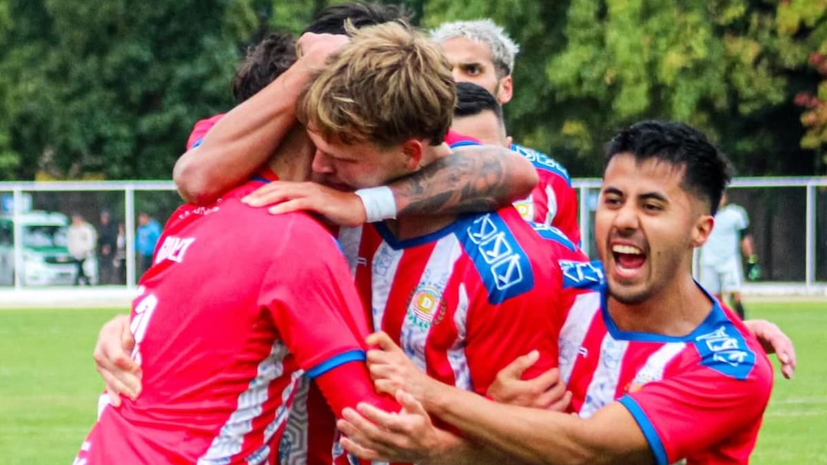 Caos en Deportes Linares: Inversores extranjeros, un jugador impuesto por agente de Alphonso Davies y una venta fallida