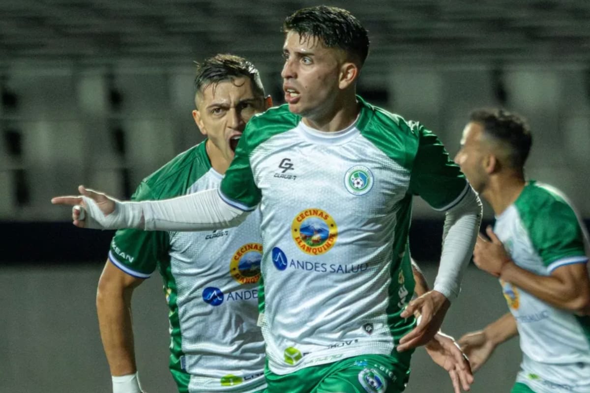 El Velero busca un último fichaje. Foto: @camilosantanaph