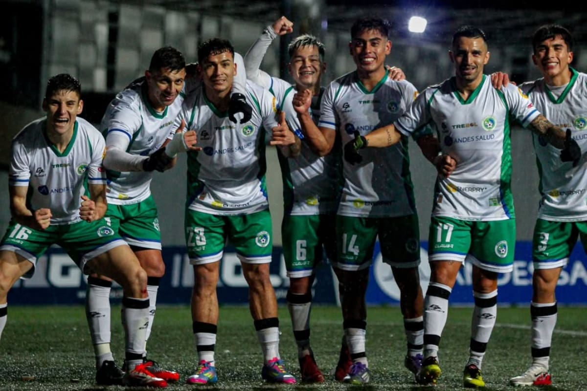 Foto: @camilosantanaph en Instagram.