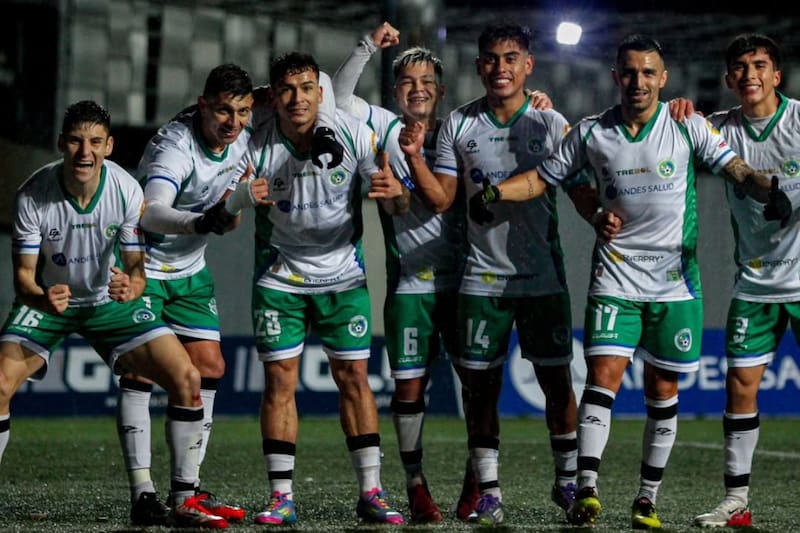 Foto: @camilosantanaph en Instagram.