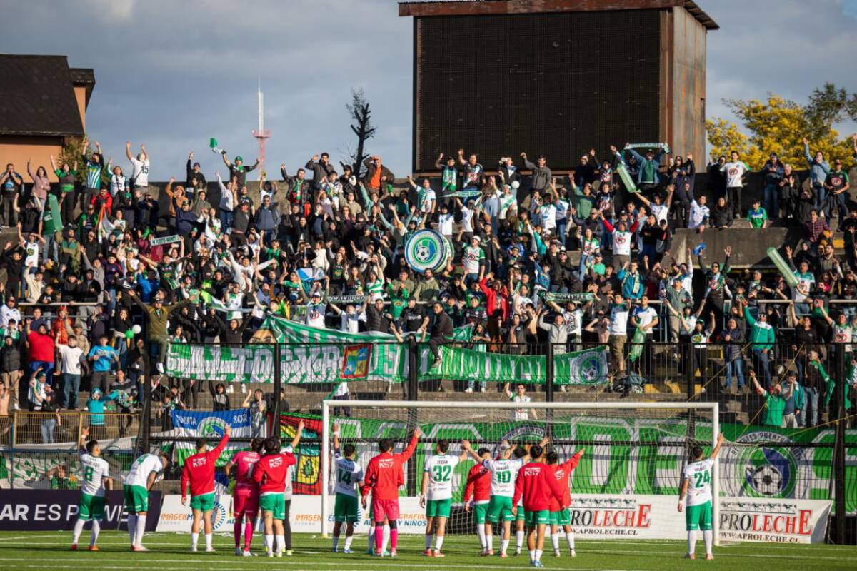 Deportes Puerto Montt está a 7 puntos de Deportes Melipilla y Deportes Concepción, con 9 unidades por disputar. (Foto: Comunicaciones DPM)