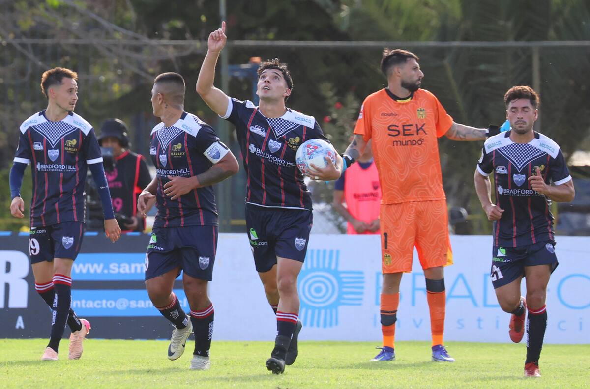 Deportes Recoleta derrotó a una discreta Unión Española en Primera B
