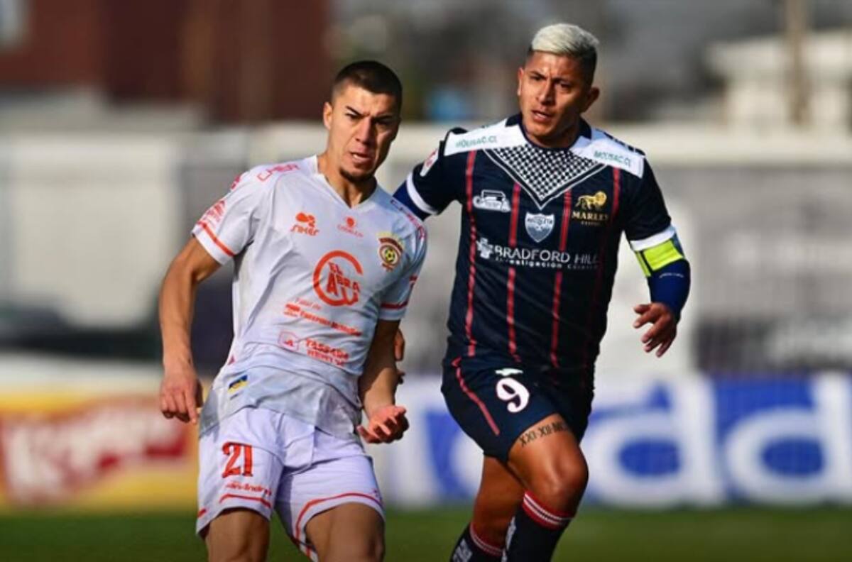 Cobreloa rescata un empate agónico, pero pone en riesgo su liderato en Primera B