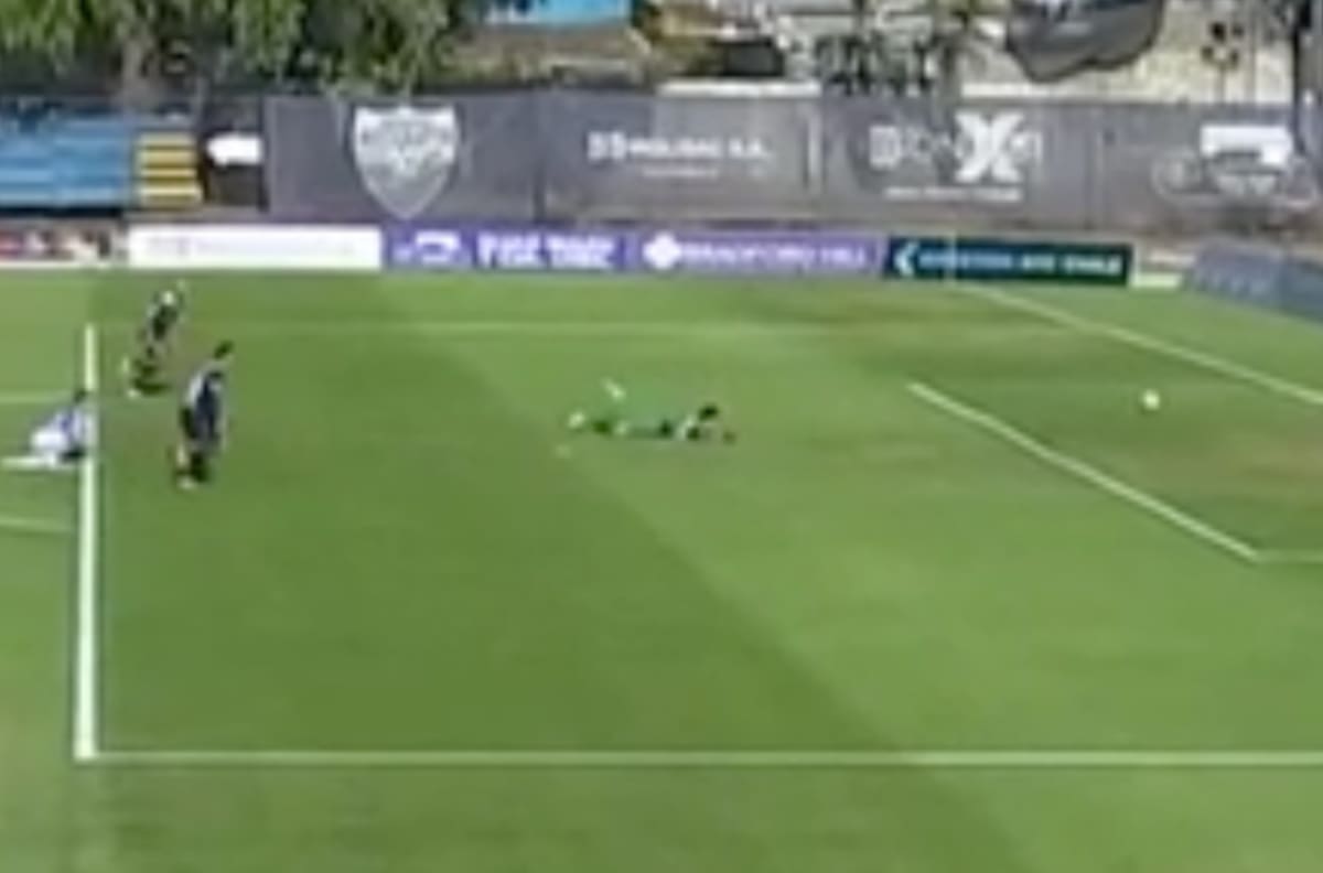 VIDEO | No lo pueden creer: el insólito autogol de este sábado en Primera B