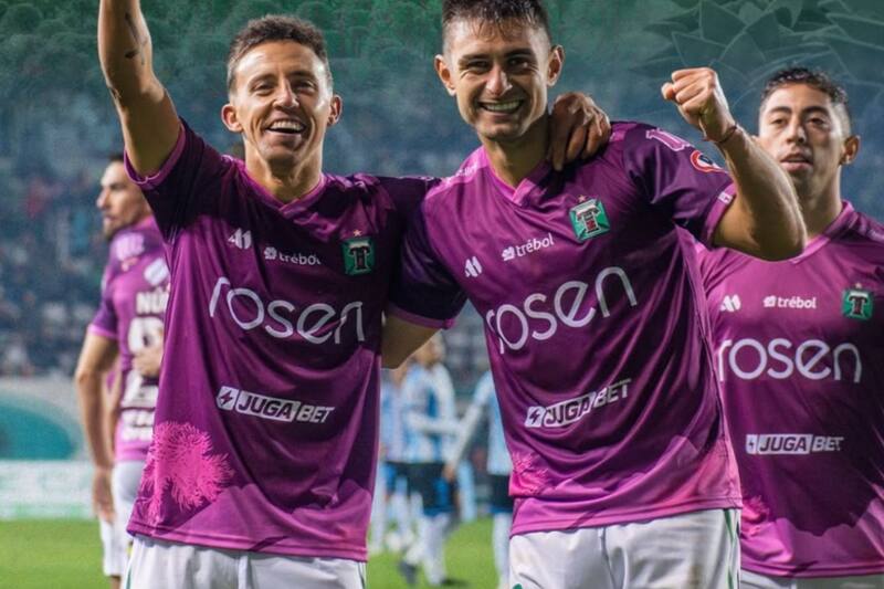 El Pije va por un central y un volante mixto. Foto: @deportes_temuco_oficial