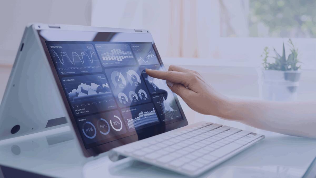 Desarrollador de Software es una de las carreras TI que ofrece salarios más atractivos en Chile.