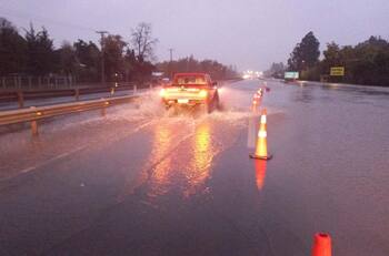 Declaran Alerta Amarilla en tres comunas de Ñuble por crecida de ríos