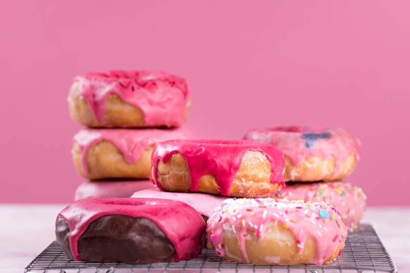 Dunkin es uno de los locales en convenio.