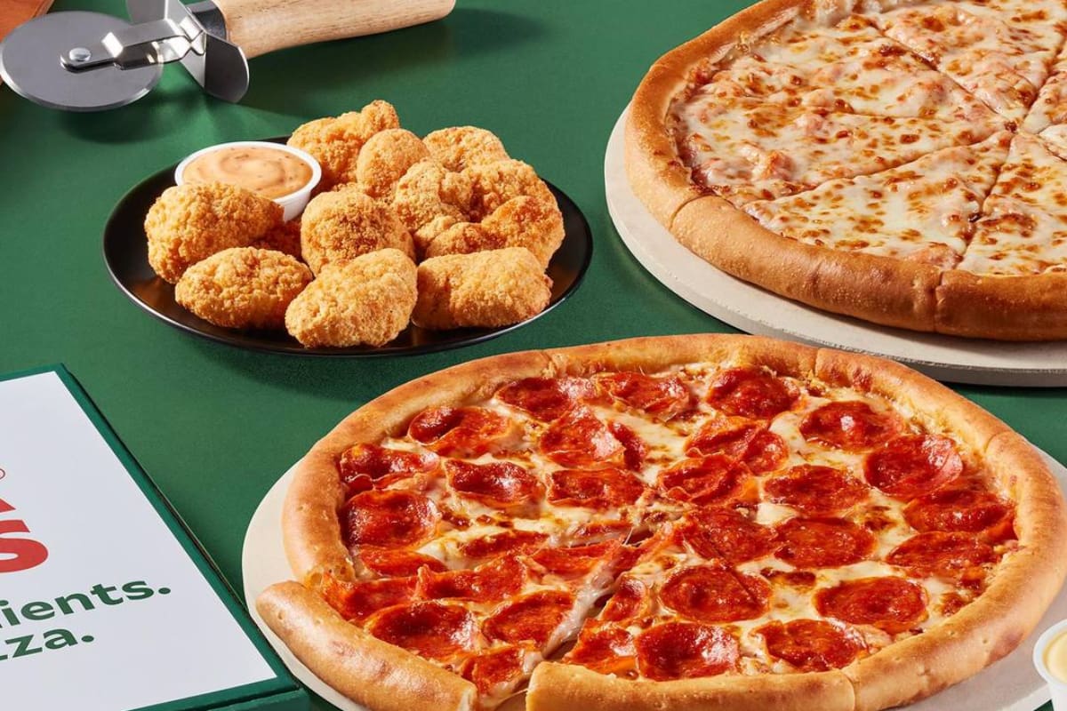 Papa John's es una de las tiendas en promoción.
