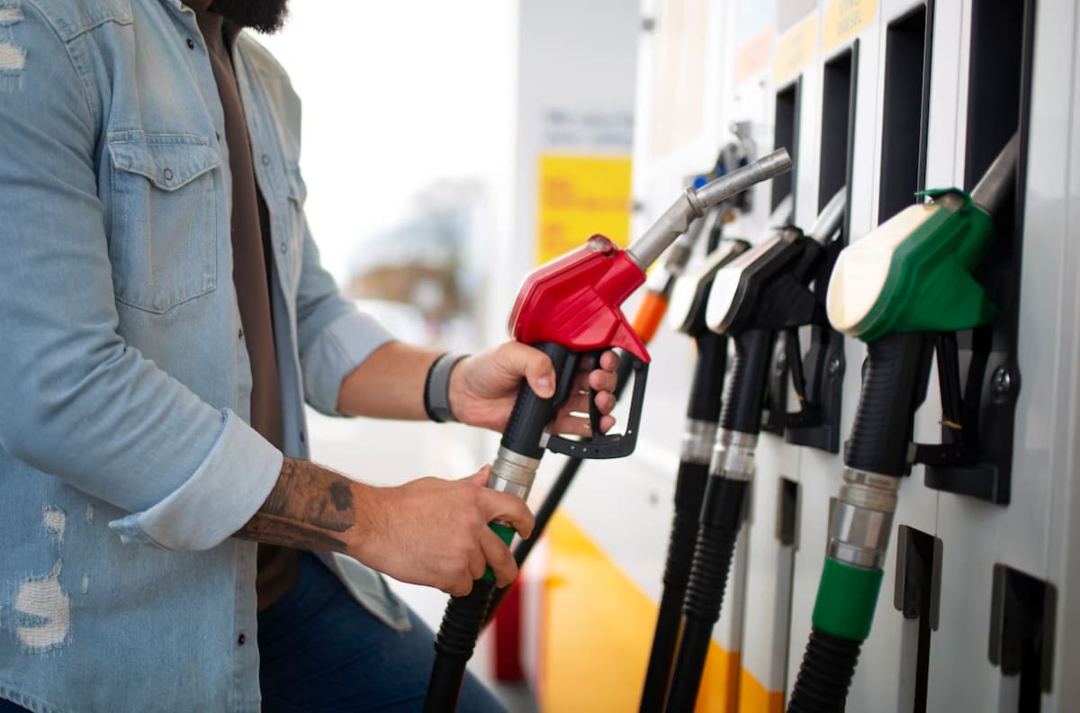 Banco de Chile entrega $100 de descuento por litro de bencina y diésel: Paso a paso para obtener la rebaja en Shell