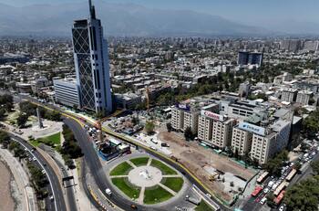 Desvíos programados para la capital: revisa las calles con cortes de tránsito por el festival Santiago Te Amo