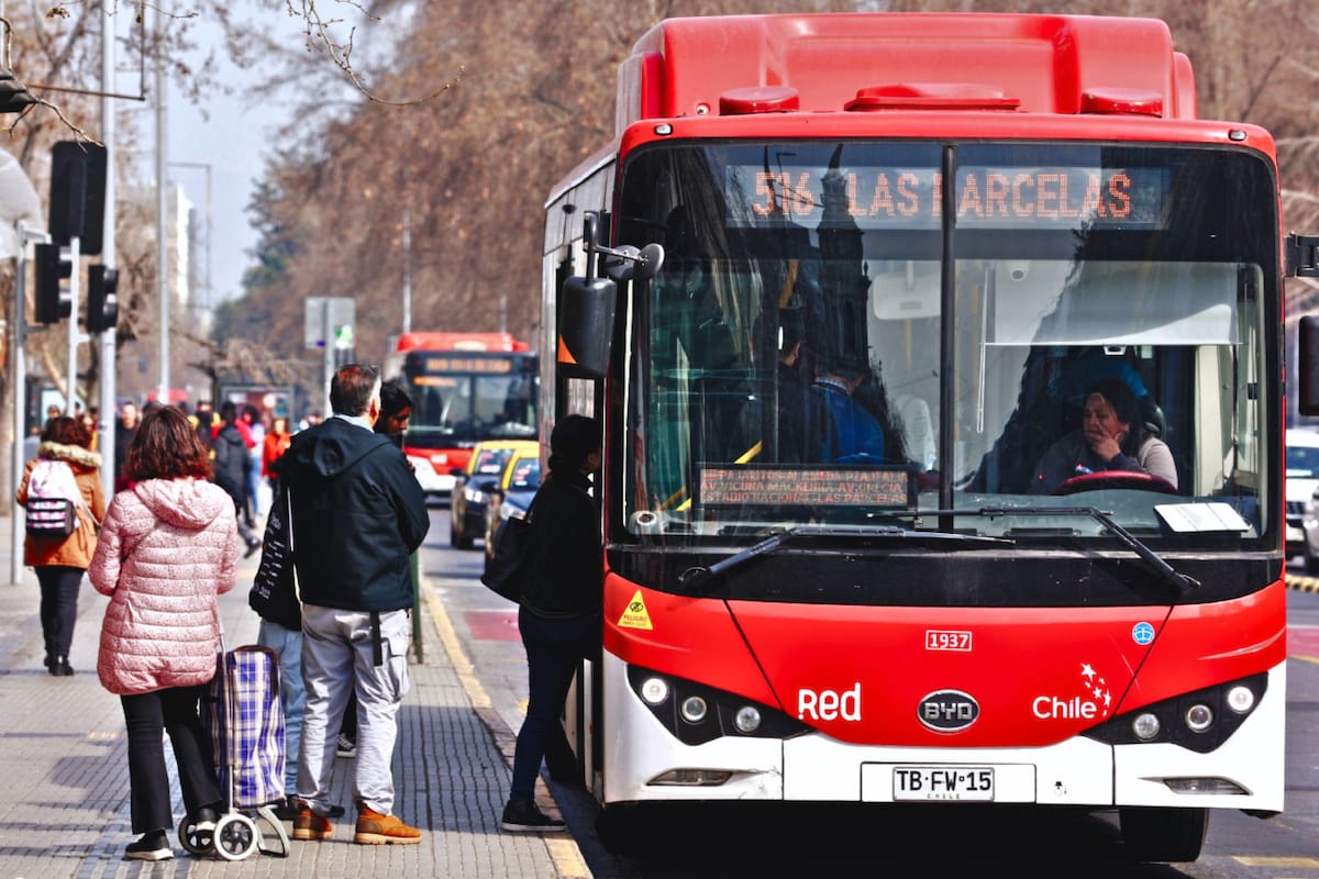 Los buses Red presentarán una gran cantidad de modificaciones en sus recorridos. Foto: Red Movilidad en X.