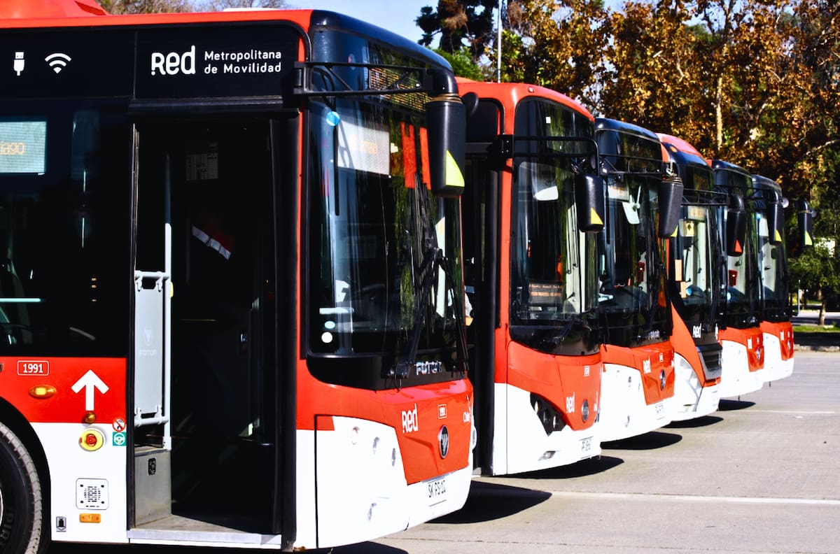Red Movilidad confirma nuevos desvíos en el centro de Santiago por tiempo indefinido