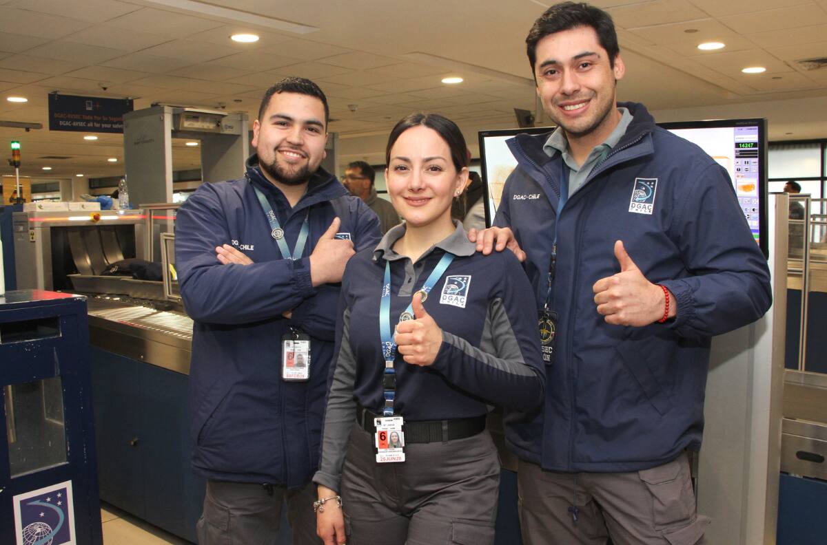 DGAC publica nuevas ofertas de trabajos con sueldos por sobre los $2.000.000