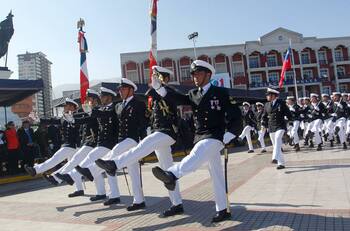 Domingo 21 de mayo: ¿Cómo funcionará el comercio el Día de las Glorias Navales?