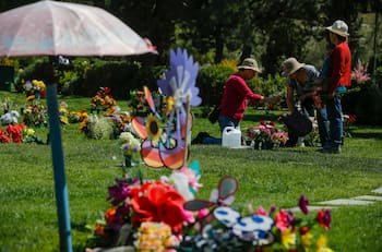 Horario Cementerios: ¿A qué hora abren y cierran este 1 de noviembre en Santiago, Valparaíso y Concepción?