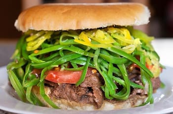 Día del Churrasco en Chile: Cinco locales donde comerse el mejor sándwich en Santiago