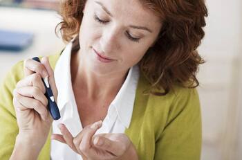 Este es el producto que los diabéticos deben evitar para prevenir complicaciones graves, según Harvard