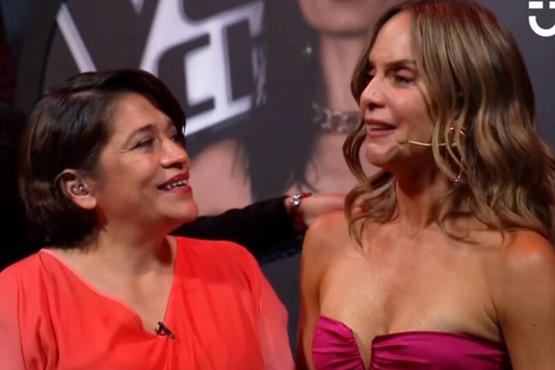 Diana Bolocco se emociona hasta las lágrimas en "The Voice Chile"