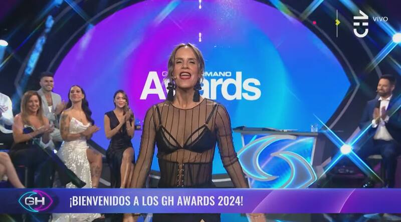 es la conductora de "Gran Hermano" Chile.