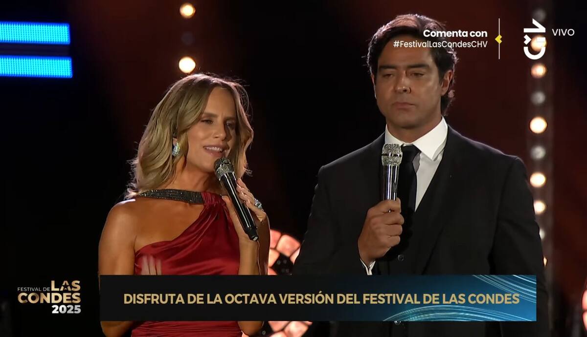 La animadora y el actor condujeron el Festival de las Condes 2025.