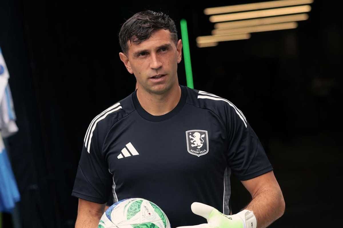 El argentino ya lleva dos partidos amistosos con Aston Villa.