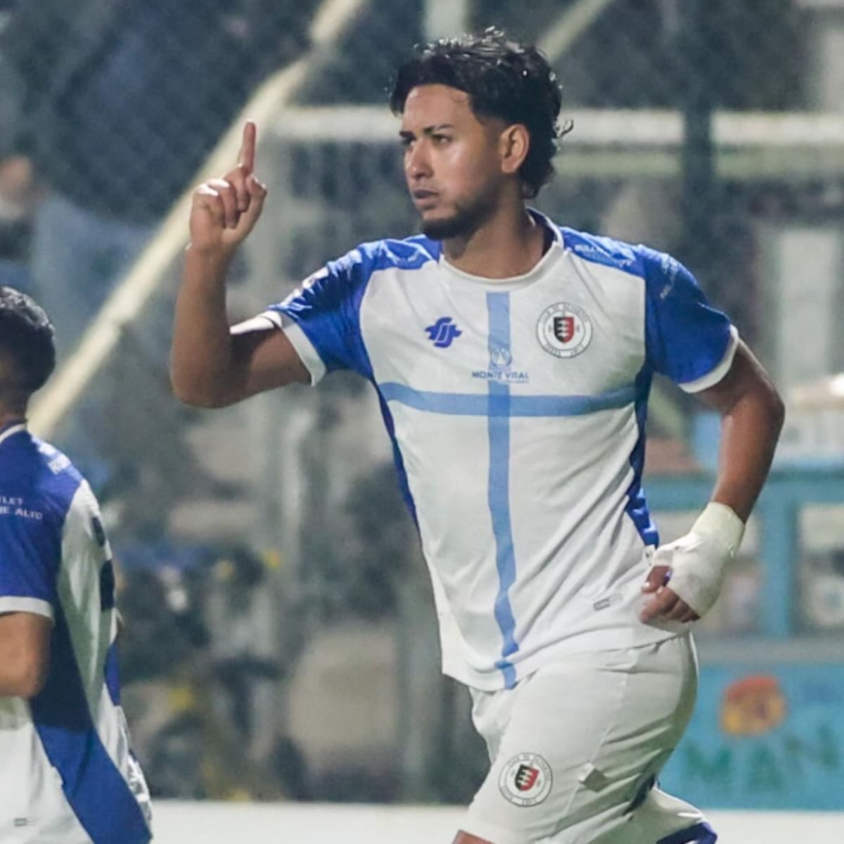 Diego Arias, el renacido que se ilusiona con los grandes del fútbol chileno: ¿próximo gran objetivo del mercado de fichajes?