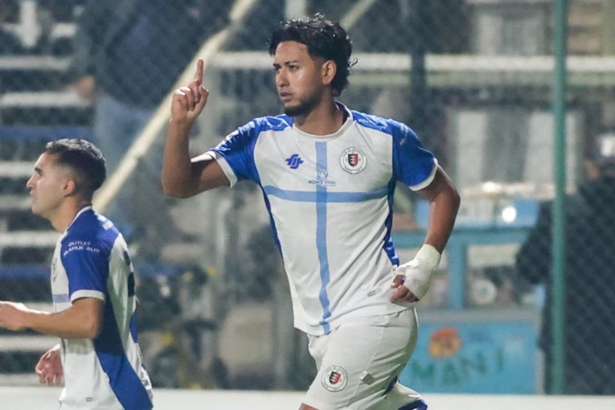 El delantero en Deportes Santa Cruz. Foto: @deportessantacruz