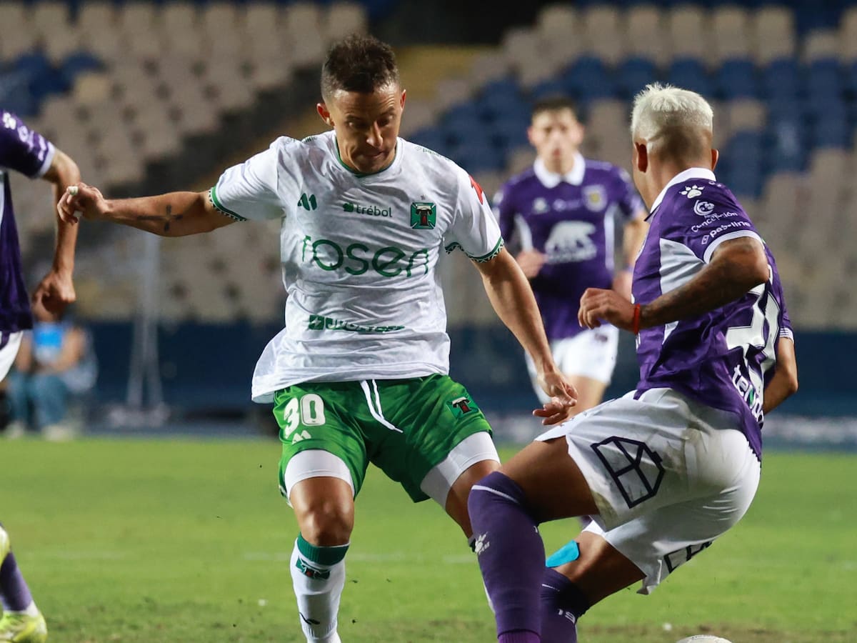 brilla en el Deportes Temuco de Mario Salas. / Photosport