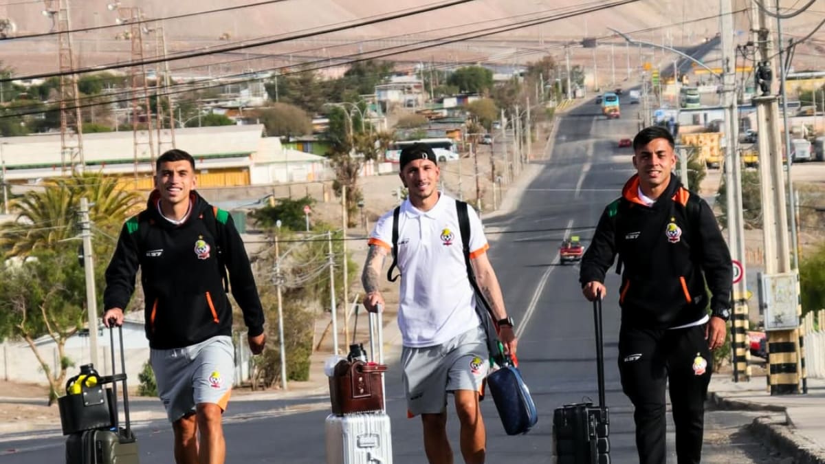 Se formó en Cobresal y revela los secretos de vivir en El Salvador: “Vivíamos todos en la misma calle”