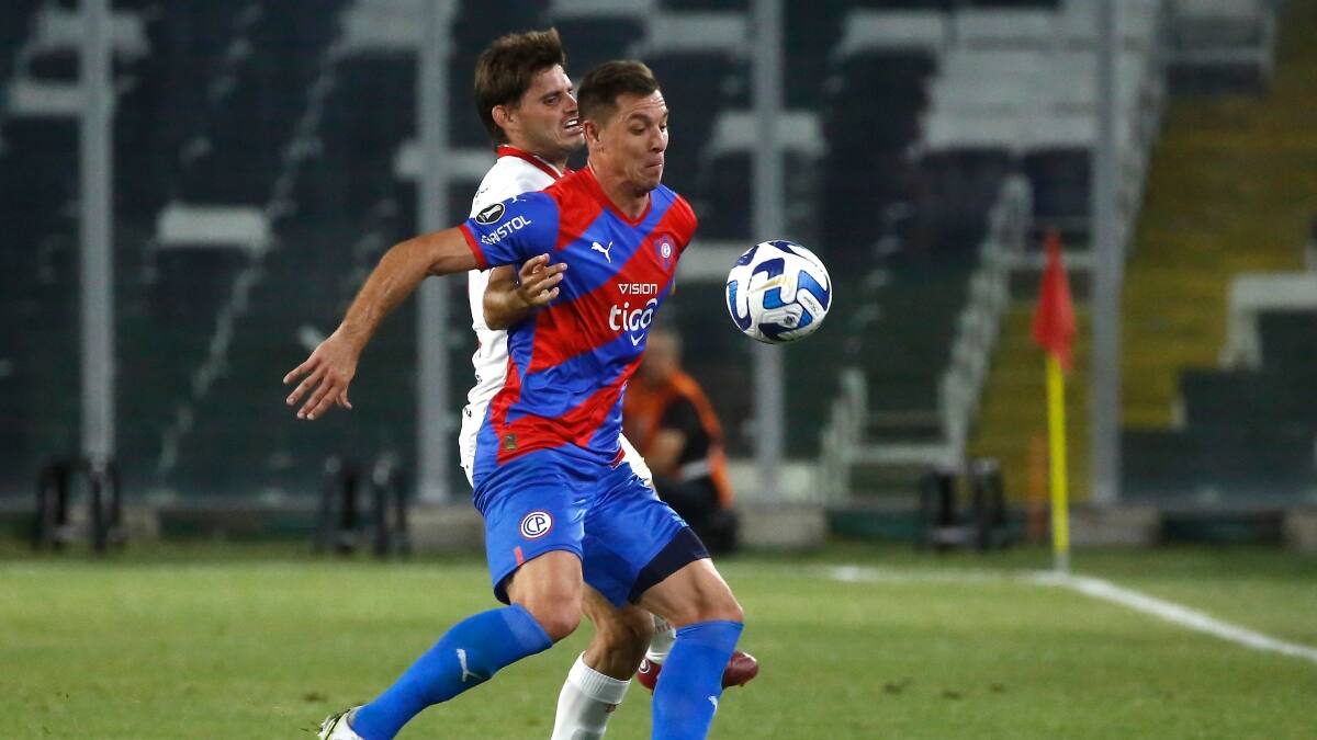 El cotizado goleador argentino que ha sido pretendido por Colo Colo y la U que quedará libre