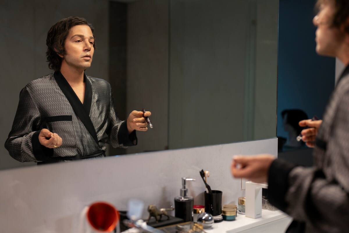 Diego Luna es un manager