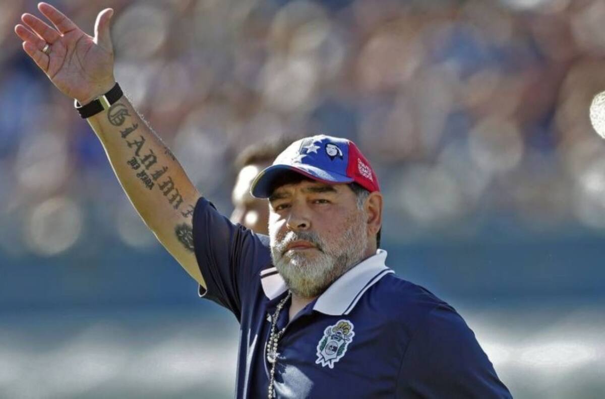 VIDEO | “¿Quién? ¿Maradona?”: Increíble fail del vocero de Milei en Argentina