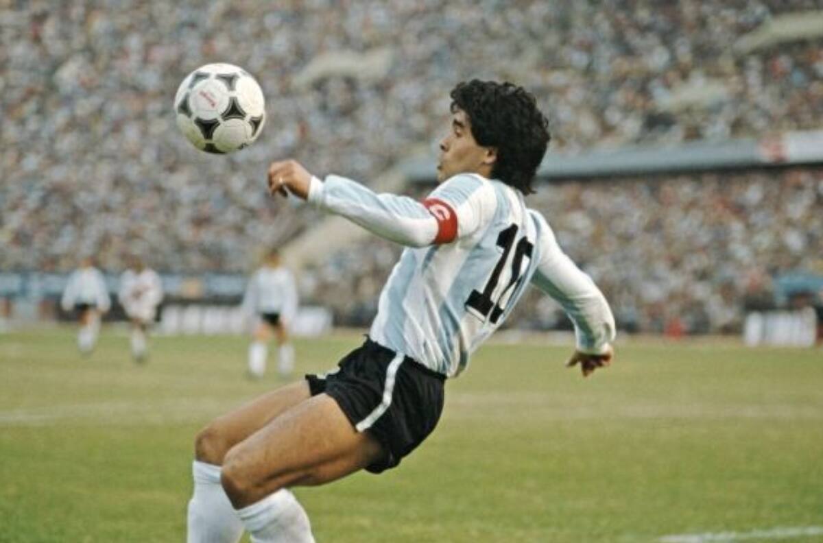 Claudio Borghi recuerda a Diego Maradona: “El único problema era que nunca sabías cuándo te la iba a dar”