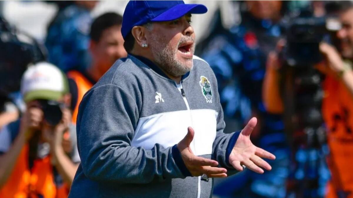 “Fue una experiencia única haber compartido con Maradona y haber sentido directamente su apoyo”