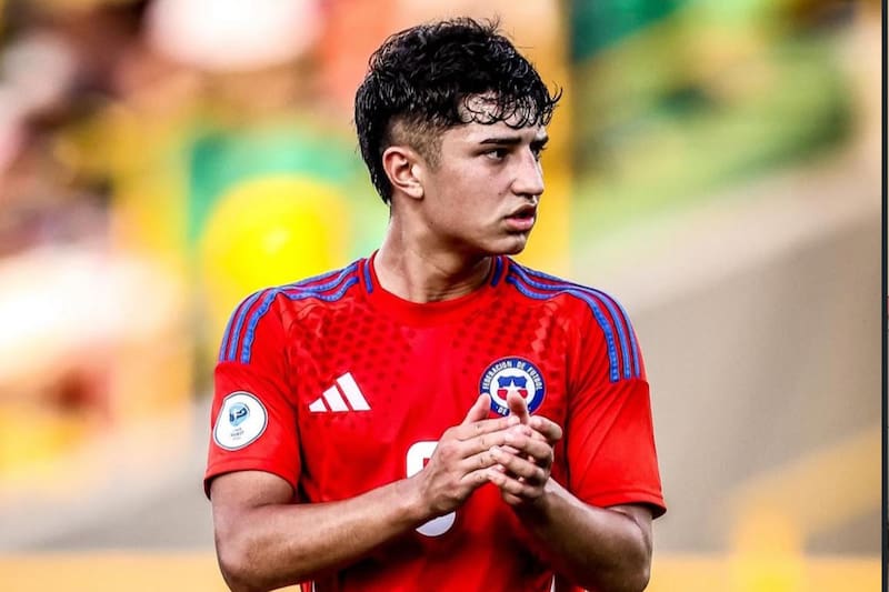 El mediocampista de Santiago Wanderers vivirá una pasantía en Brasil. Foto: Diego Molina en Instagram.