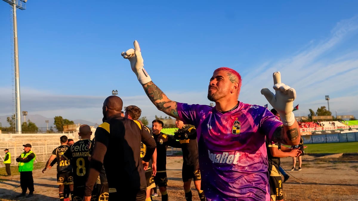 Y ahora viene el Clásico: los impactantes números de Coquimbo Unido y su “rueda perfecta”