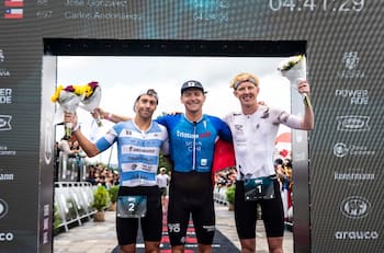 Diego Moya y Romina Biagioli, los grandes ganadores del Ironman 70.3 de Valdivia 2025
