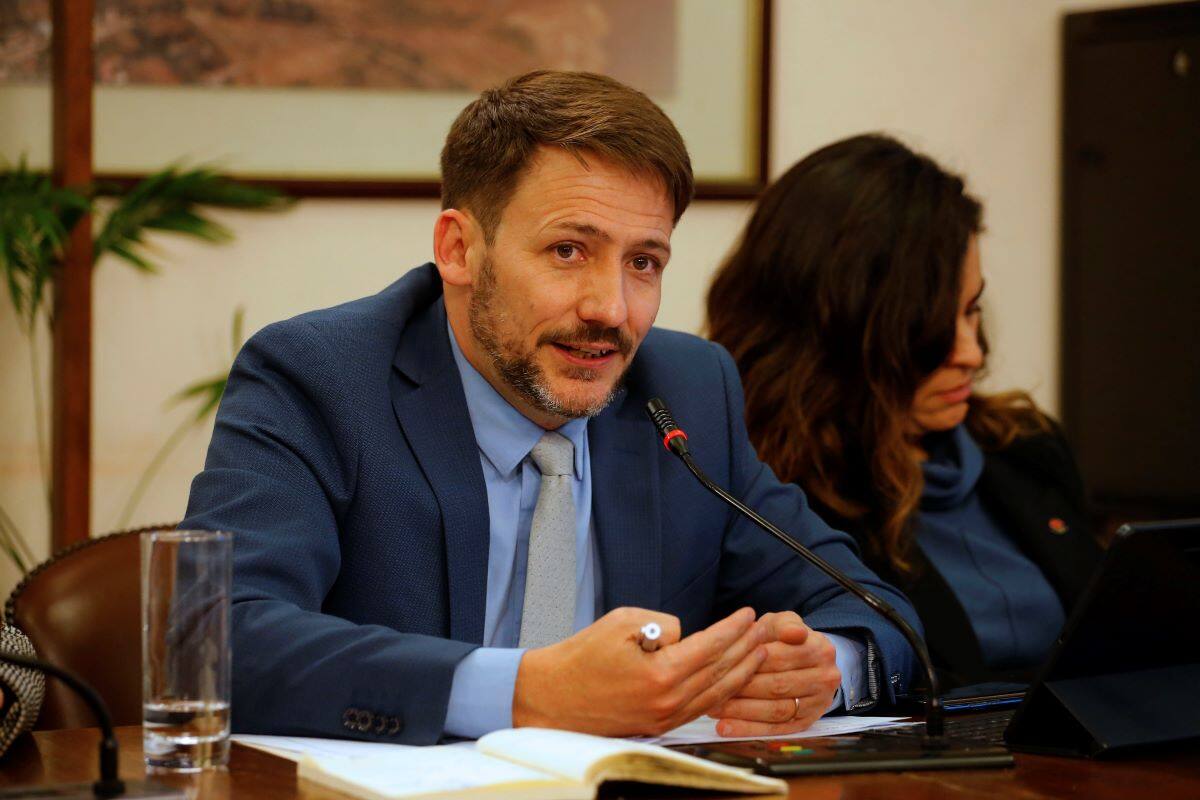 El Ministro de Energía entregó más detalles sobre el anuncio del Presidente Boric. Foto: ATON.