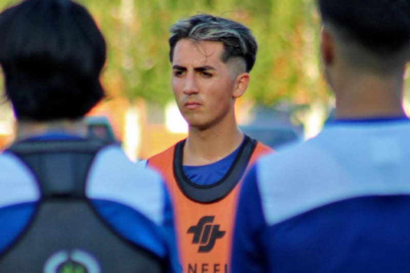 El mediocampista ya está entrenando con Deportes Santa Cruz. Foto: Deportes Santa Cruz