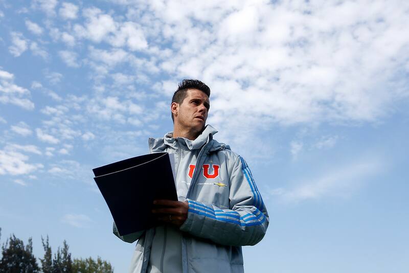 El ídolo de la U habló con En Cancha y se refirió a su vuelta al fútbol. Foto: Aton.