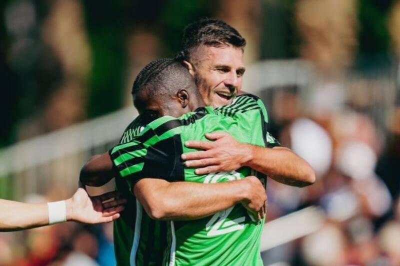 El delantero chileno marcó su primer gol con la escuadra de Texas.