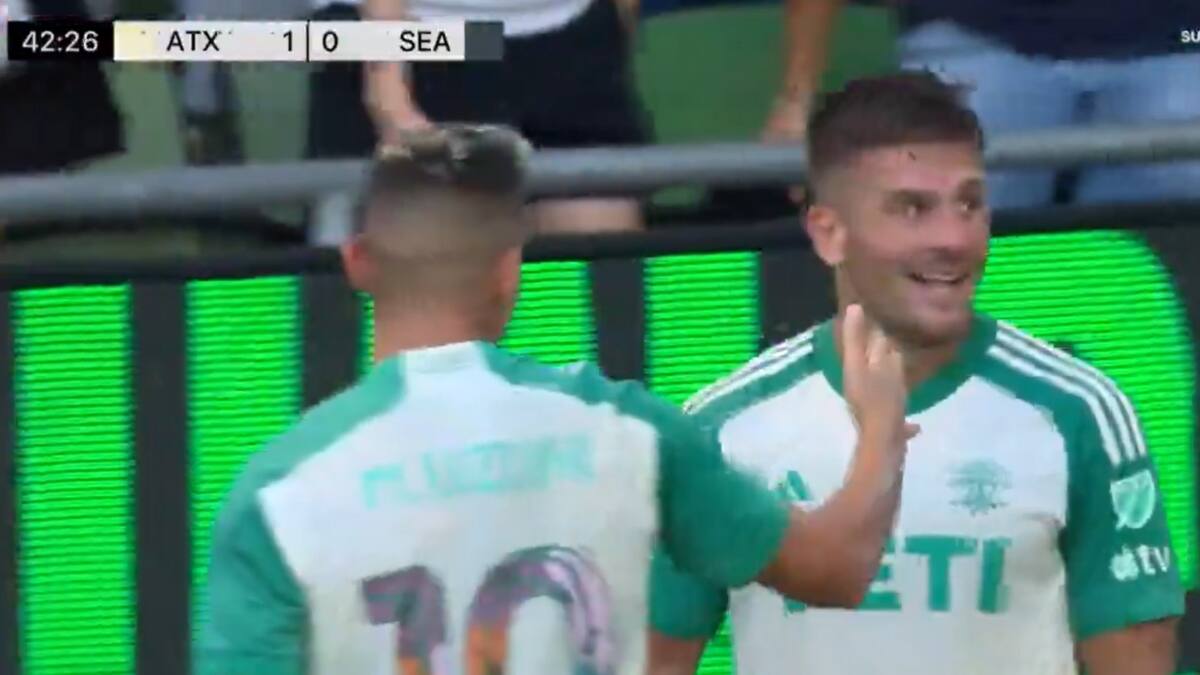 VIDEO | Definición perfecta: no es considerado en La Roja y se mandó este golazo en la MLS