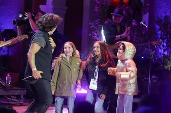 El tierno gesto de Diego Torres a las hijas de María Luisa Godoy en el Festival del Huaso de Olmué 2025