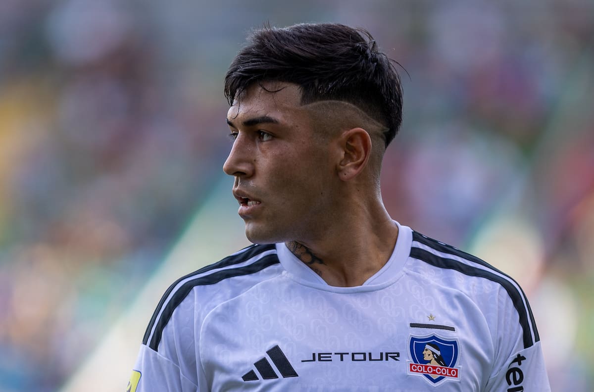 A diferencia de otros: La movida silenciosa de Colo Colo para blindar a Diego Ulloa de cara al futuro